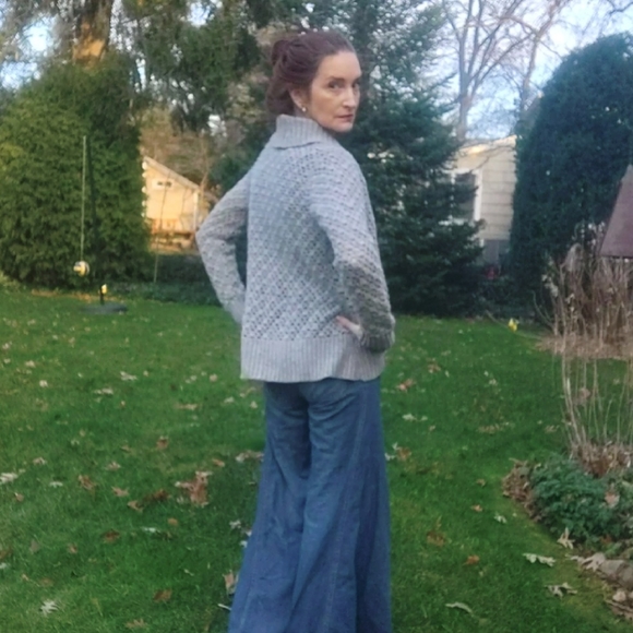 Designer Vince Open Knit Gray Alpaca & Cashmere Cardigan Sweater - Picture 3 of 13